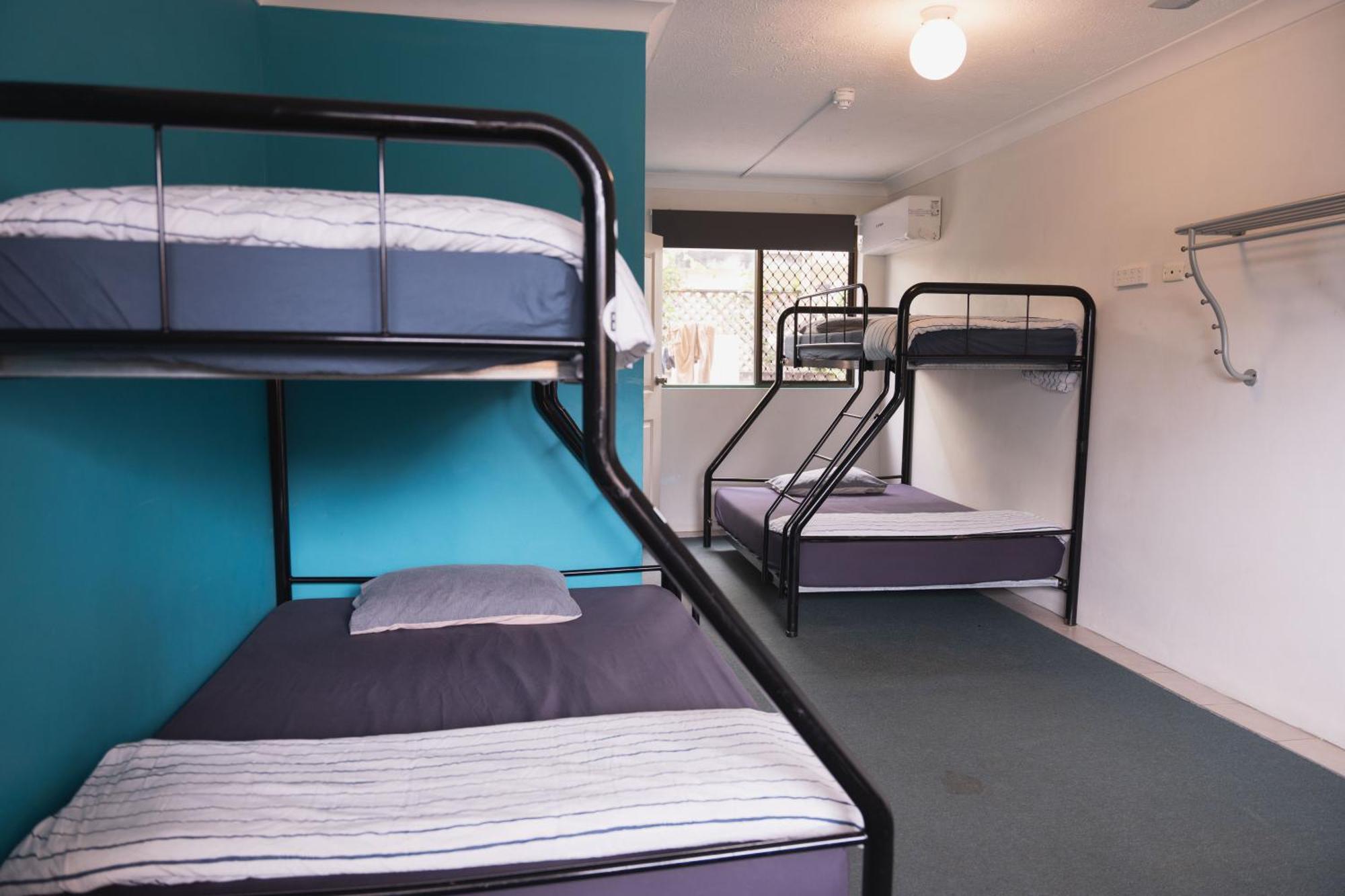 Maxmee Backpackers Resort Gold Coast Eksteriør billede