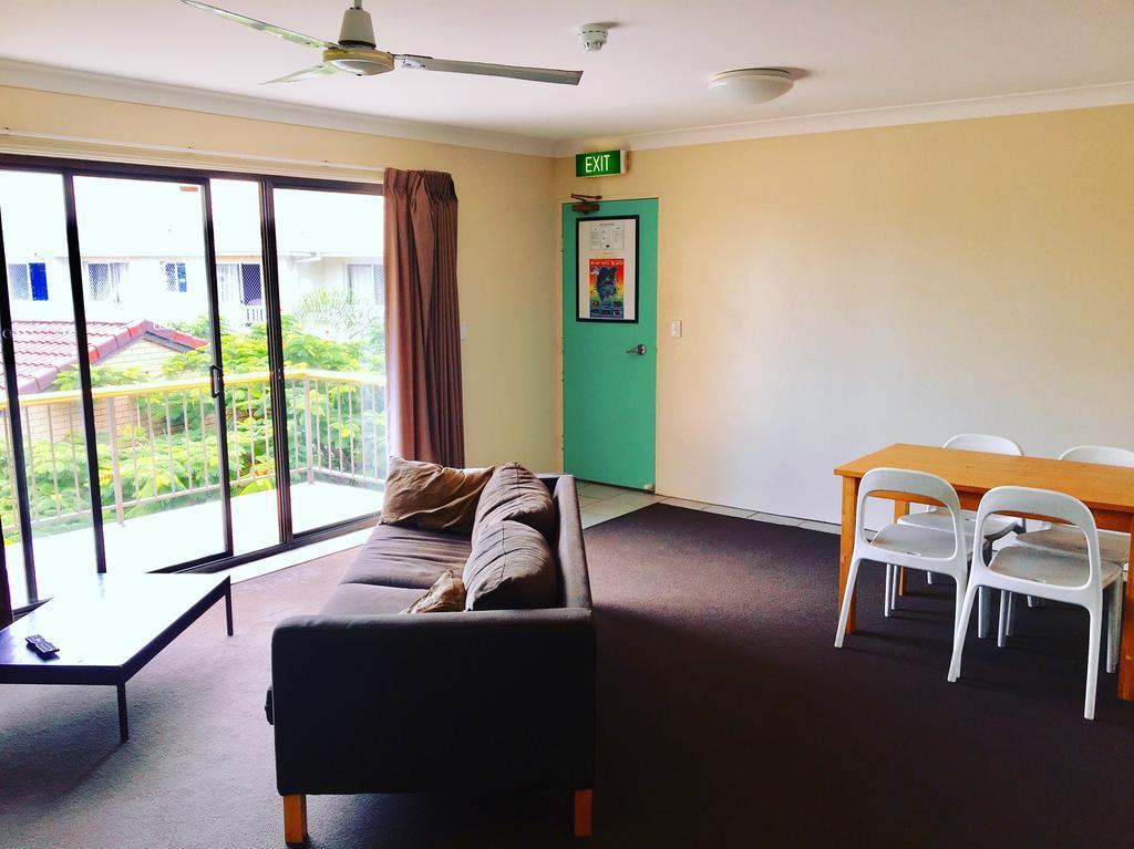 Maxmee Backpackers Resort Gold Coast Eksteriør billede